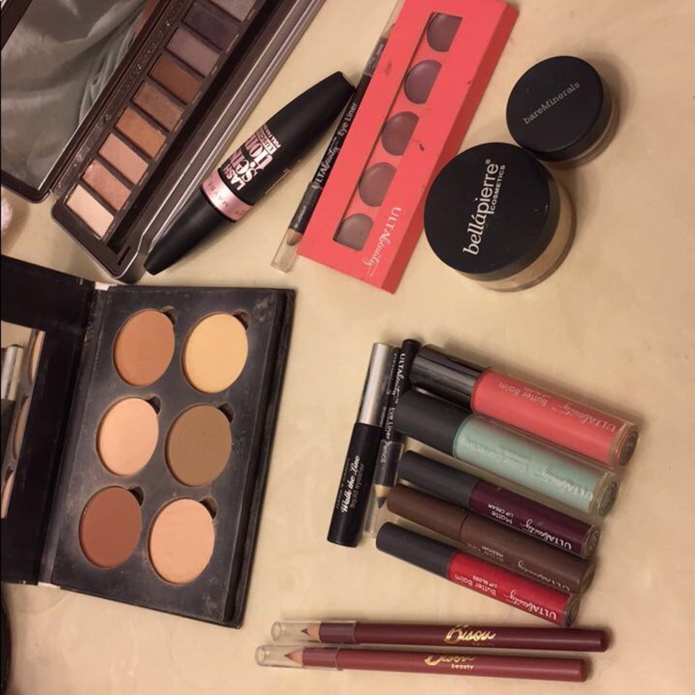 Makeup bulk various brands